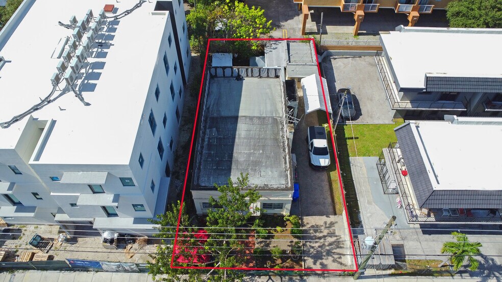 520 SW 11th Ave, Miami, FL à vendre - Photo du bâtiment - Image 2 de 12