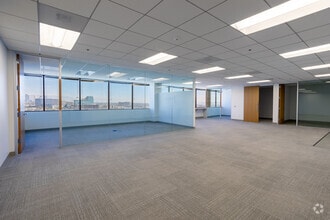 11845 W Olympic Blvd, Los Angeles, CA à louer Photo du bâtiment- Image 2 de 4