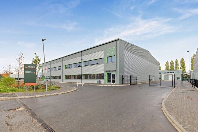 Plus de détails pour Swallow Rd, Coventry - Industriel à louer