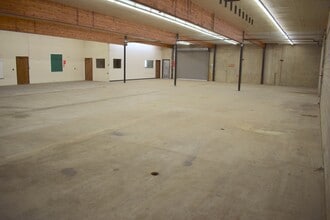 613 Pacific Ave S, Kelso, WA à louer Photo intérieure- Image 1 de 9