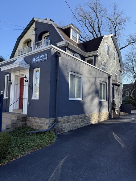 116 Greenwood Ave, Wyncote, PA à vendre - Photo du bâtiment - Image 2 de 14