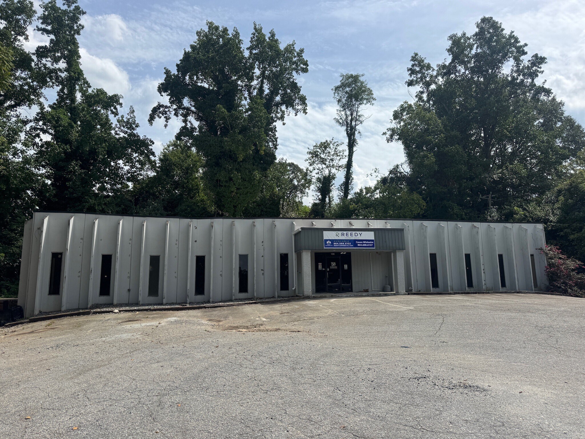 198 Metro Dr, Spartanburg, SC for sale Building Photo- Image 1 of 1