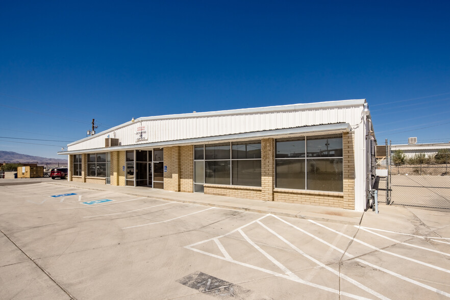 1851 Commander Dr, Lake Havasu City, AZ for sale - Building Photo - Image 3 of 53