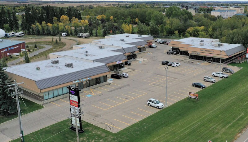 8818 111th St, Fort Saskatchewan, AB for sale - Building Photo - Image 1 of 1