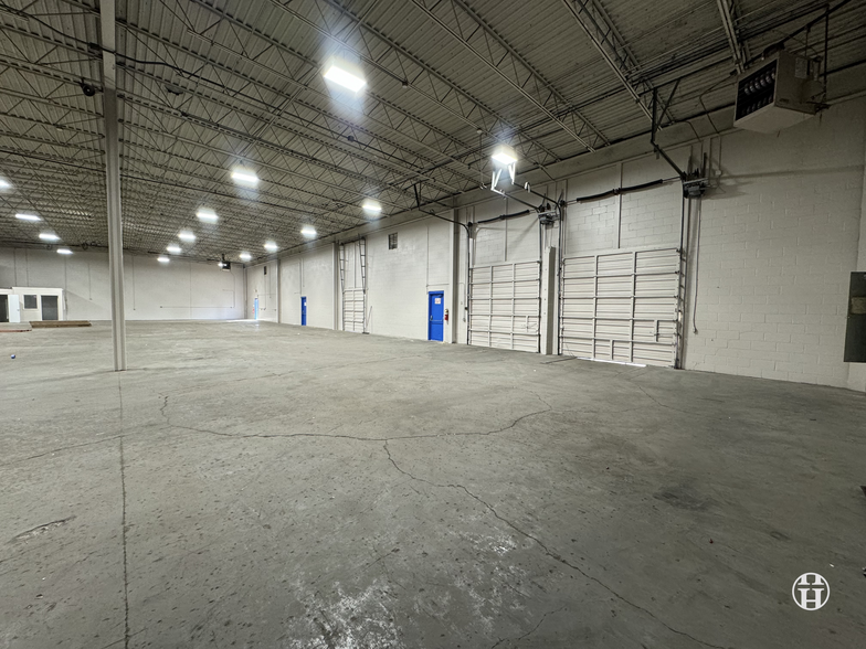 2364 Production Dr, Indianapolis, IN for lease - Building Photo - Image 3 of 13