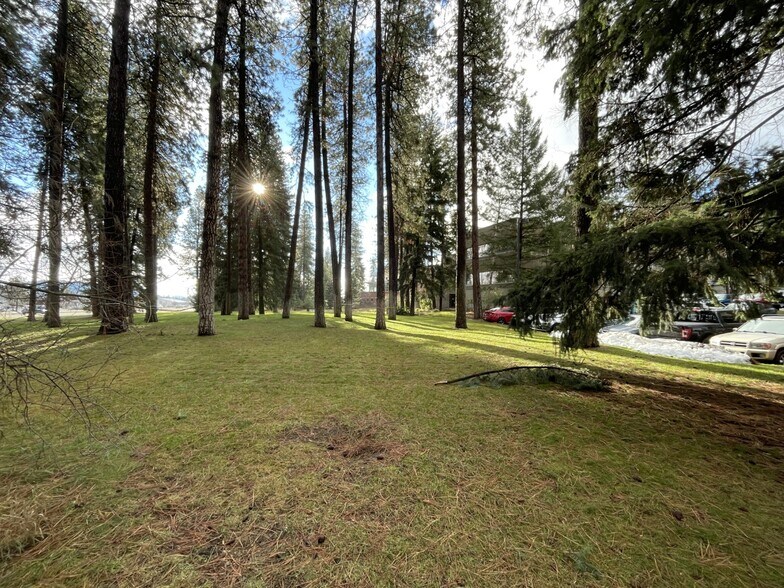 NNA Mineral Dr, Coeur d'Alene, ID à vendre - Photo du bâtiment - Image 2 de 8