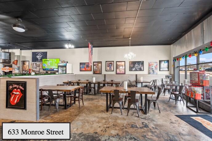 629/633 Monroe St portefeuille de 2 propriétés à vendre sur LoopNet.ca - Photo du bâtiment - Image 3 de 12