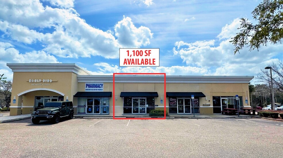 8528-8536 Ridge Rd, New Port Richey, FL for lease - Building Photo - Image 1 of 6