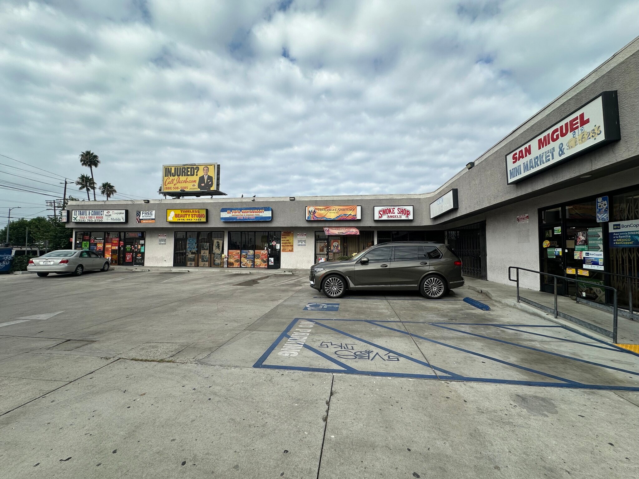 11101 Sherman Way, Sun Valley, CA à vendre Photo du bâtiment- Image 1 de 1