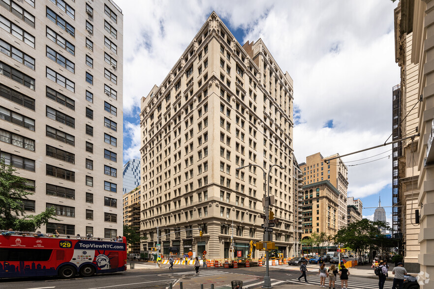 100-104 5th Ave, New York, NY à louer - Photo principale - Image 1 de 17