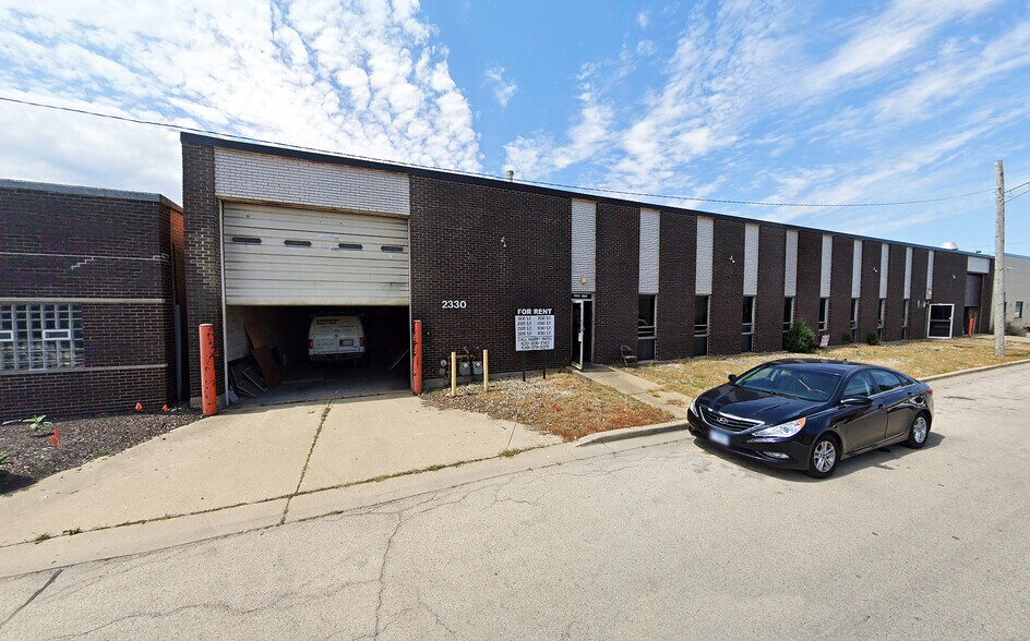 2330 N 17th Ave, Franklin Park, IL for sale - Building Photo - Image 1 of 4