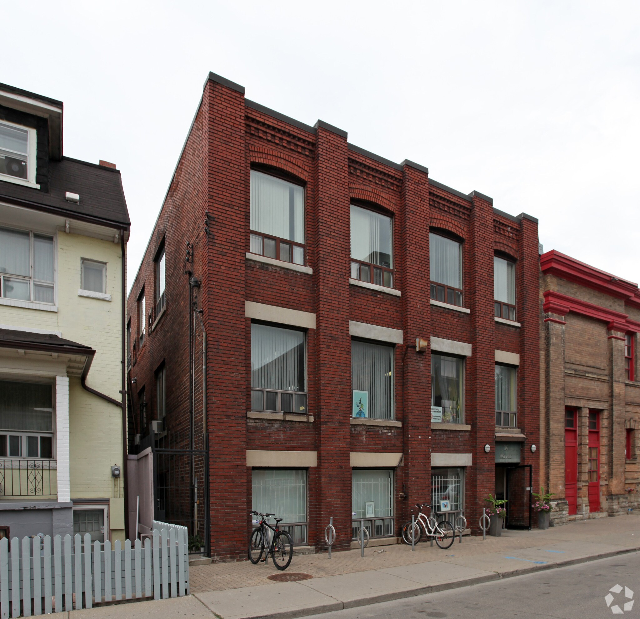 54 Wolseley St, Toronto, ON for sale Primary Photo- Image 1 of 1