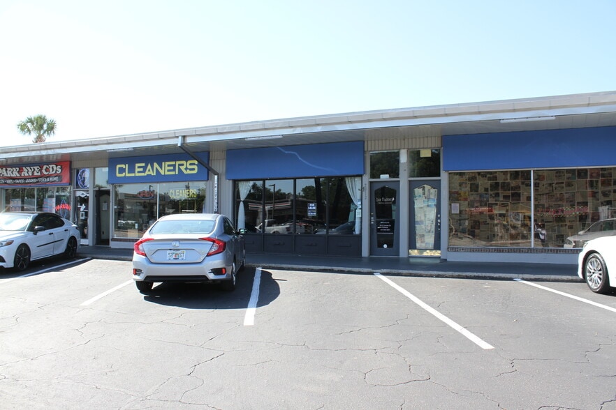 2914-2920 Corrine Dr, Orlando, FL for lease - Primary Photo - Image 1 of 3