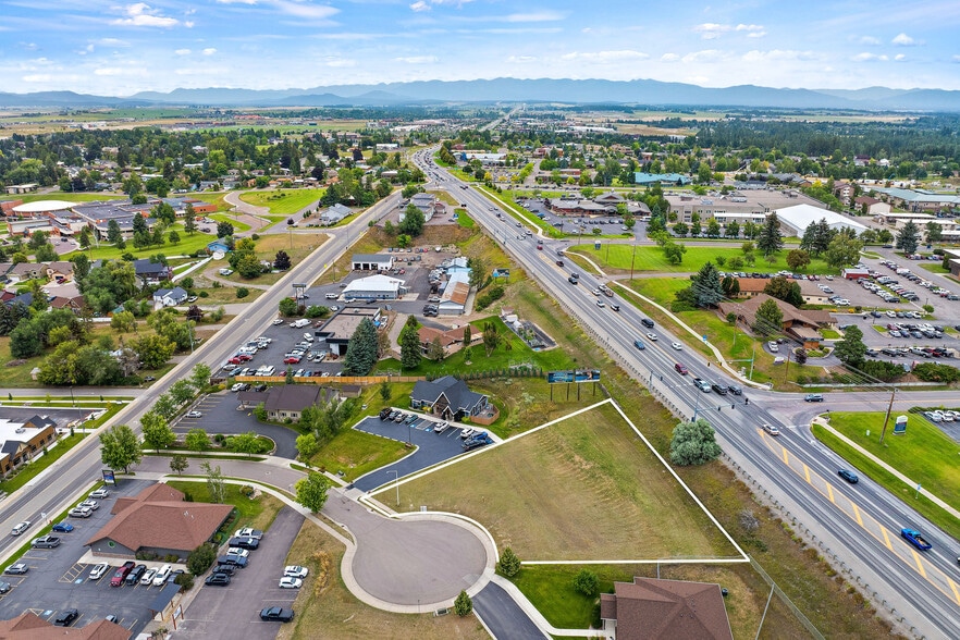 111 Westview Park Pl, Kalispell, MT for sale - Aerial - Image 2 of 15