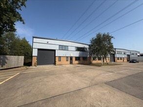 Trent Ln, Derby for lease Building Photo- Image 2 of 4