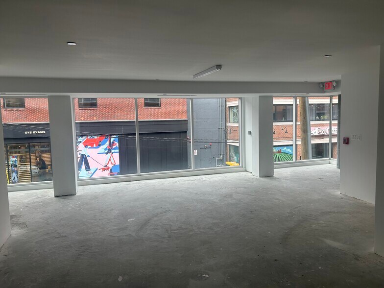 235 Meeting St, Providence, RI à vendre - Photo du bâtiment - Image 2 de 6