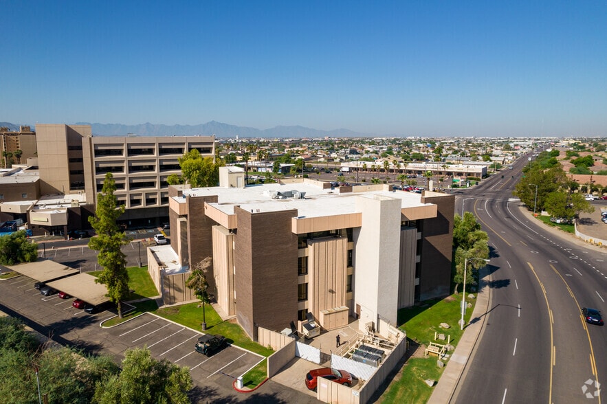 515 W Buckeye Rd, Phoenix, AZ for lease - Aerial - Image 2 of 5