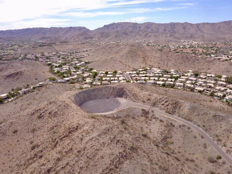 16428 S 28th St, Phoenix, AZ à vendre - Photo du bâtiment - Image 2 de 3