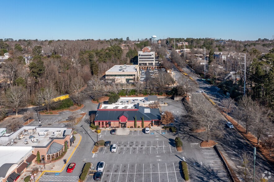 4788-4794 Ashford Dunwoody Rd, Dunwoody, GA à louer - Aérien - Image 1 de 4