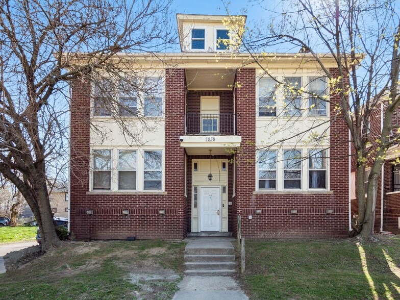 1038 Lockbourne Rd, Columbus, OH for sale - Building Photo - Image 1 of 15