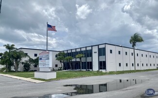 Plus de détails pour 7001 N Atlantic Ave, Cape Canaveral, FL - Bureau à louer