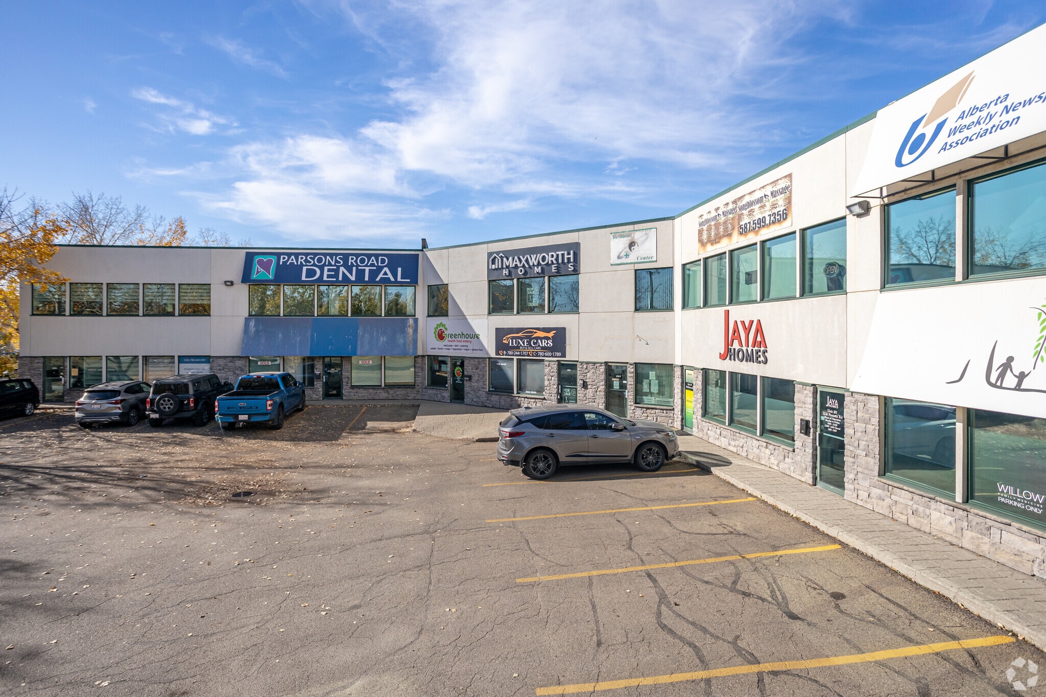 3204-3224 Parsons Rd NW, Edmonton, AB à louer Photo principale- Image 1 de 13