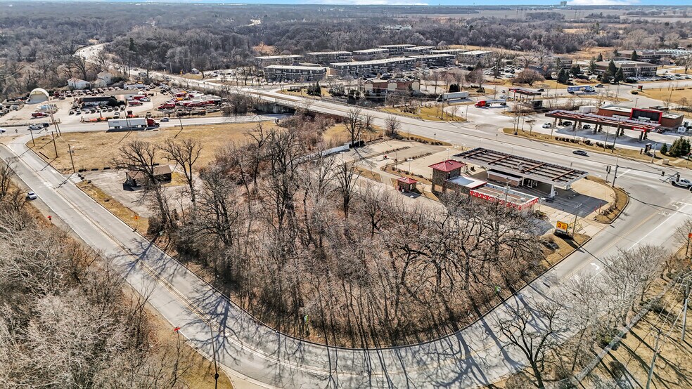 1350 Sarana Ave, West Chicago, IL à vendre - Autre - Image 3 de 7