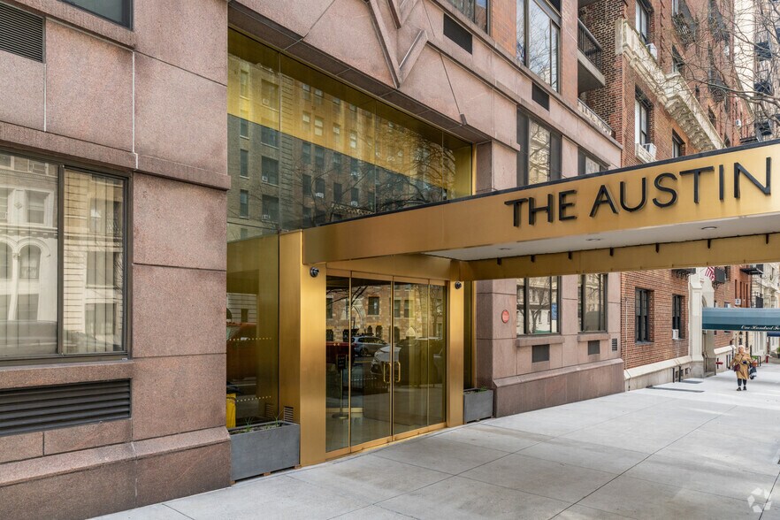 130 W 79th St, New York, NY à louer - Photo du bâtiment - Image 3 de 9