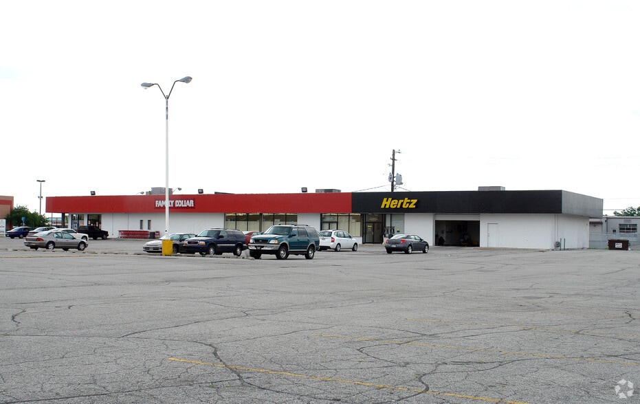 3962-3976 Georgetown Rd, Indianapolis, IN for lease - Building Photo - Image 2 of 5