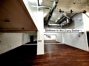 344 W 38th St, New York, NY for lease Interior Photo- Image 2 of 8