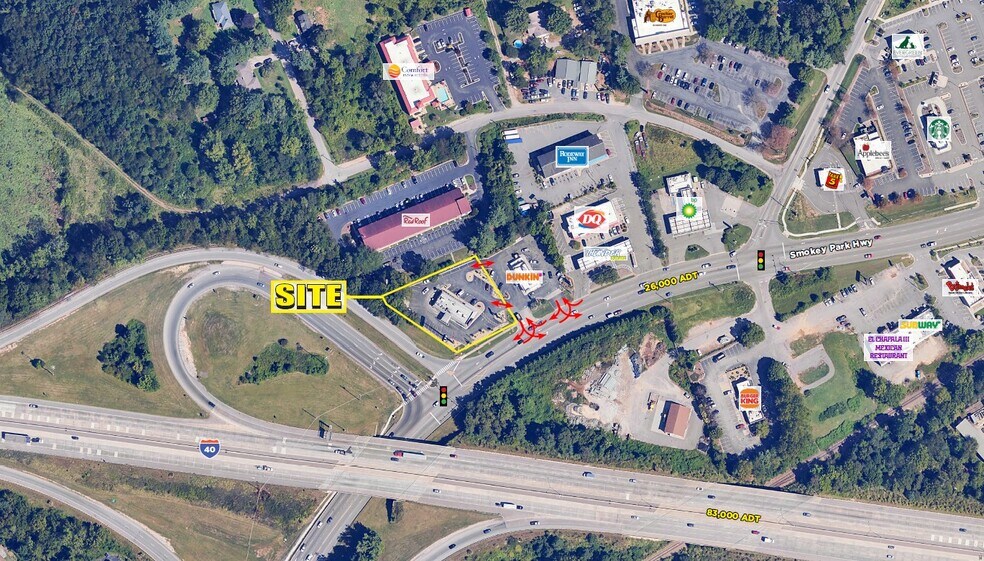 307 Smokey Park Hwy, Asheville, NC à louer - Photo du bâtiment - Image 3 de 4