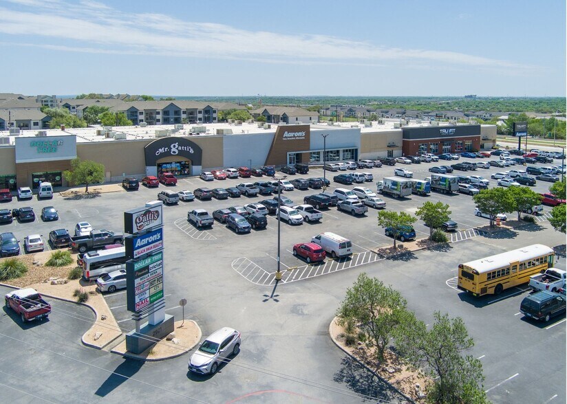 2921 Pat Booker, Universal City, TX à vendre - Photo du bâtiment - Image 2 de 10