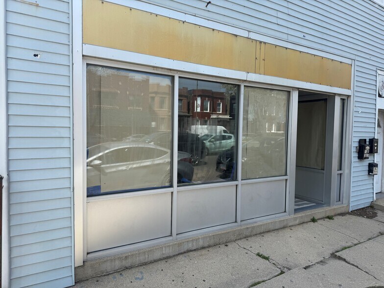 3614 N Ashland Ave, Chicago, IL à louer - Photo du bâtiment - Image 1 de 6