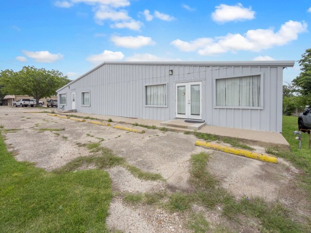 2302 E Adams Ave, Temple, TX à vendre Photo du bâtiment- Image 1 de 14