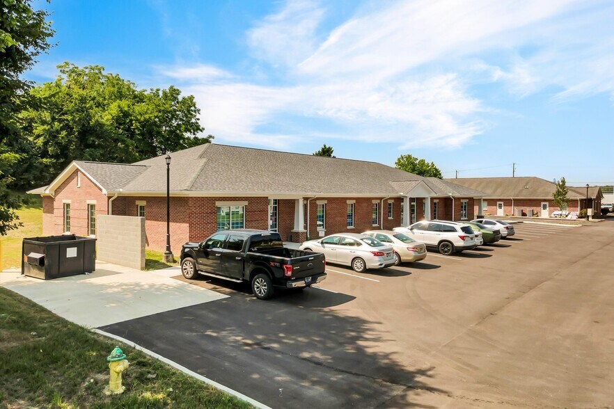 140-154 Legacy View Way, Knoxville, TN à vendre - Photo du bâtiment - Image 3 de 4