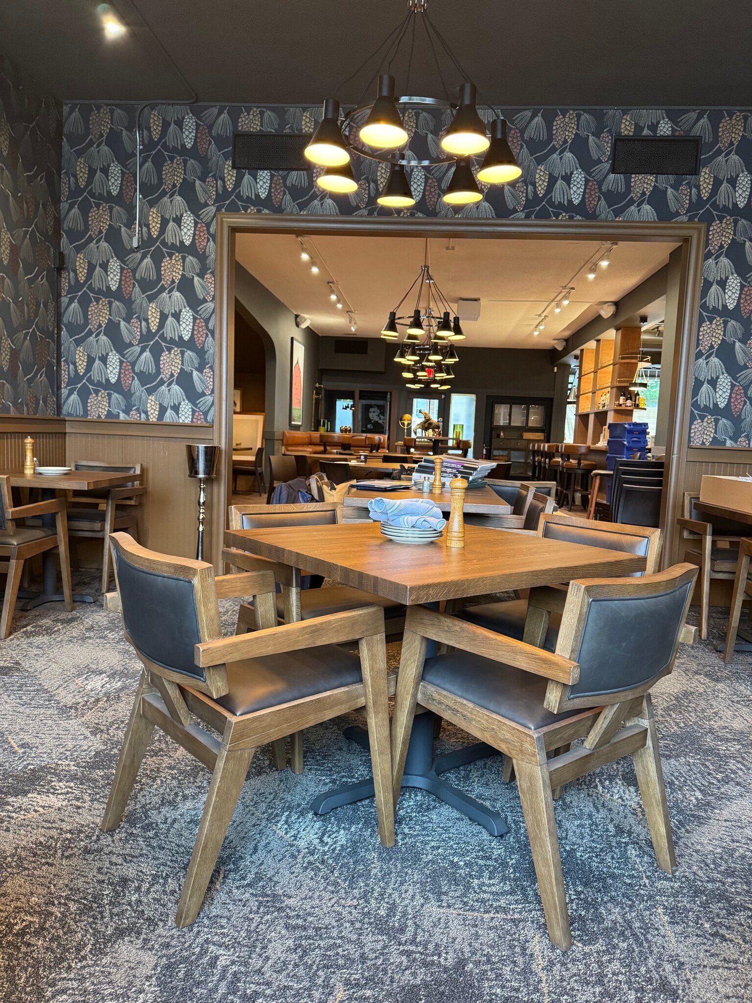 664 Grand Ave, Saint Paul, MN à vendre Photo intérieure- Image 1 de 6
