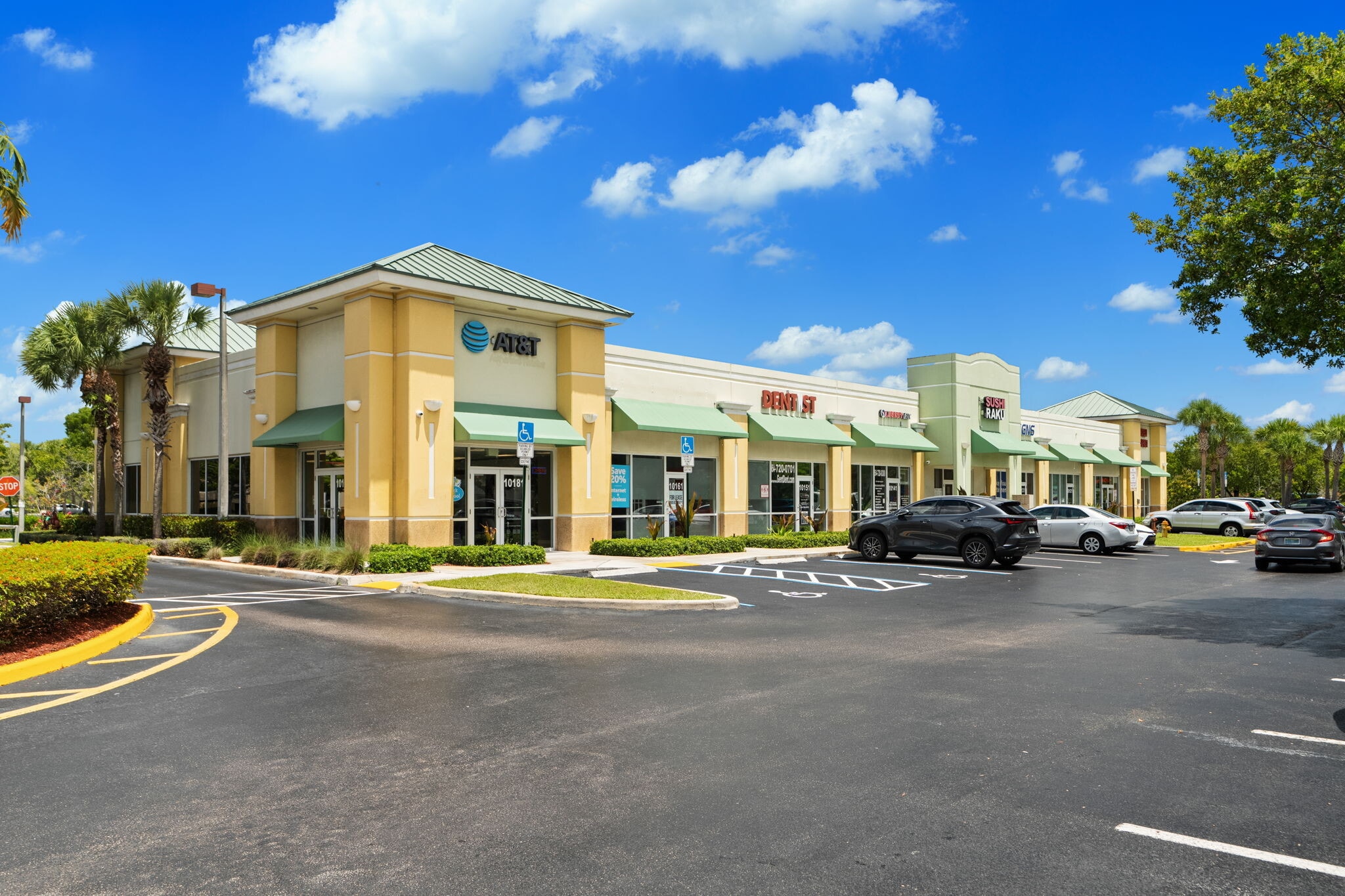 10101-10181 W Commercial Blvd, Fort Lauderdale, FL for sale Building Photo- Image 1 of 1