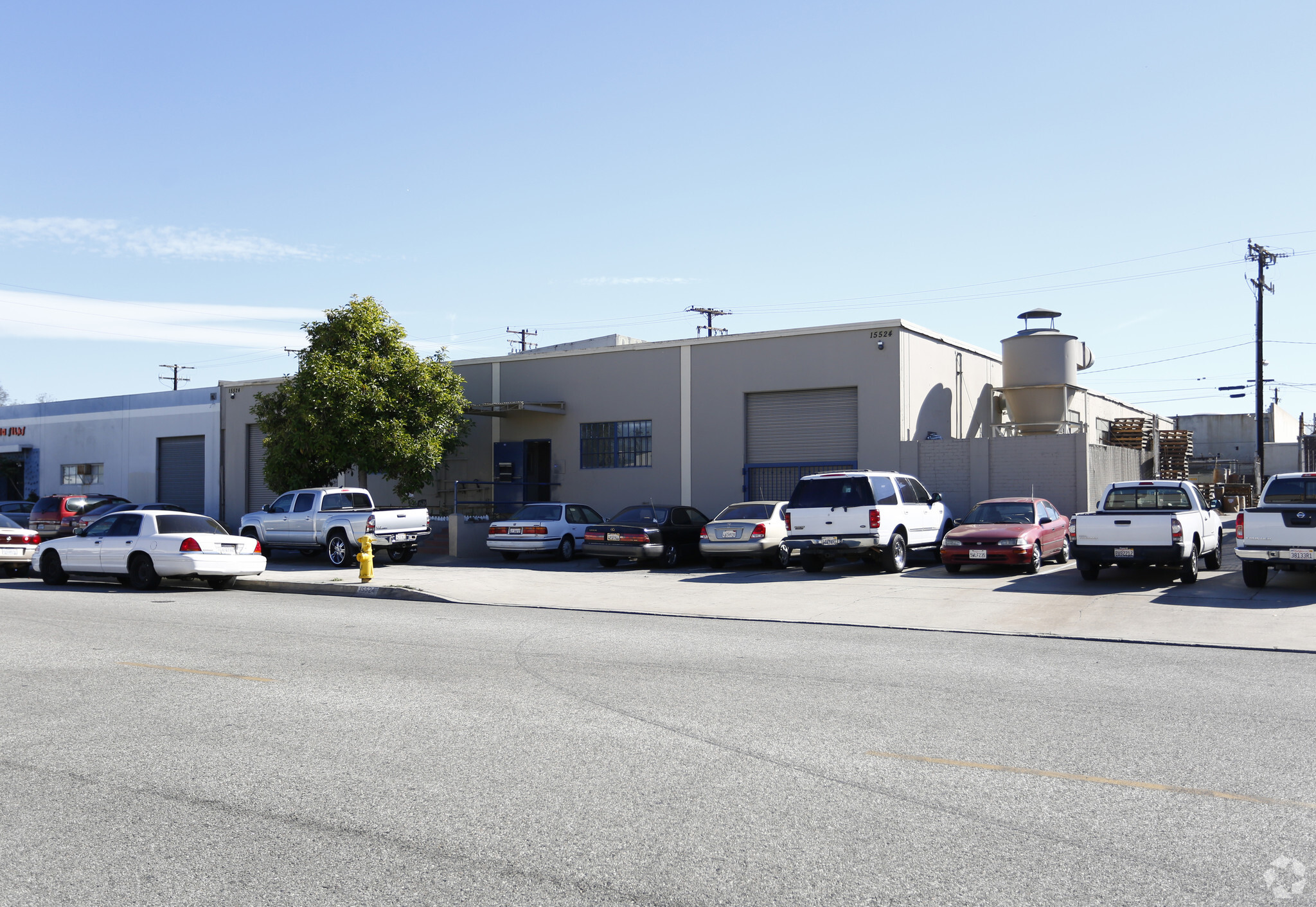 15524 Minnesota Ave, Paramount, CA for lease Primary Photo- Image 1 of 7