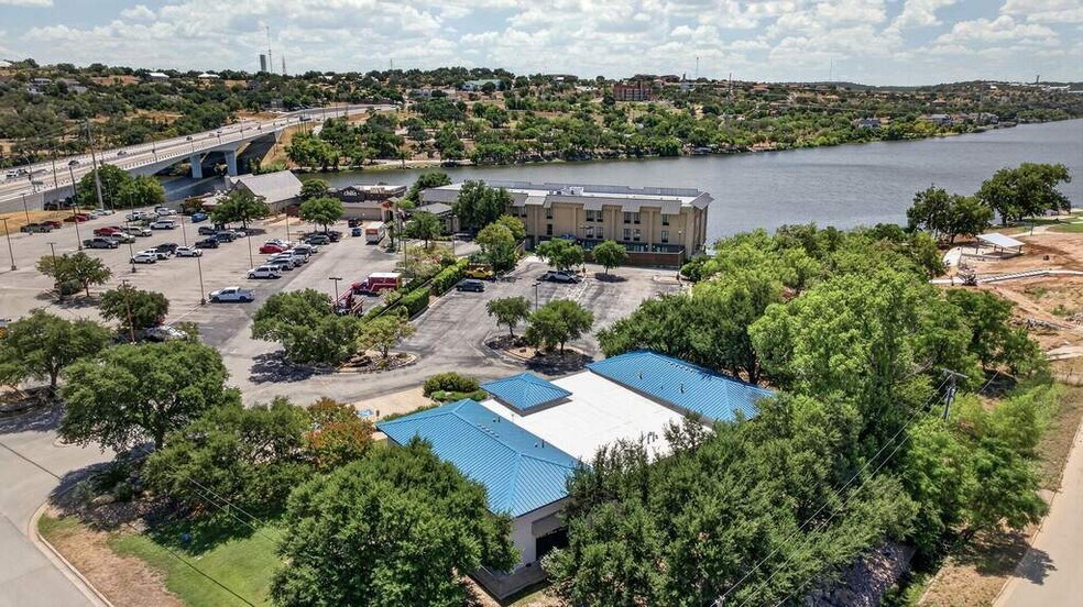 710 1st St, Marble Falls, TX à vendre - Aérien - Image 3 de 12