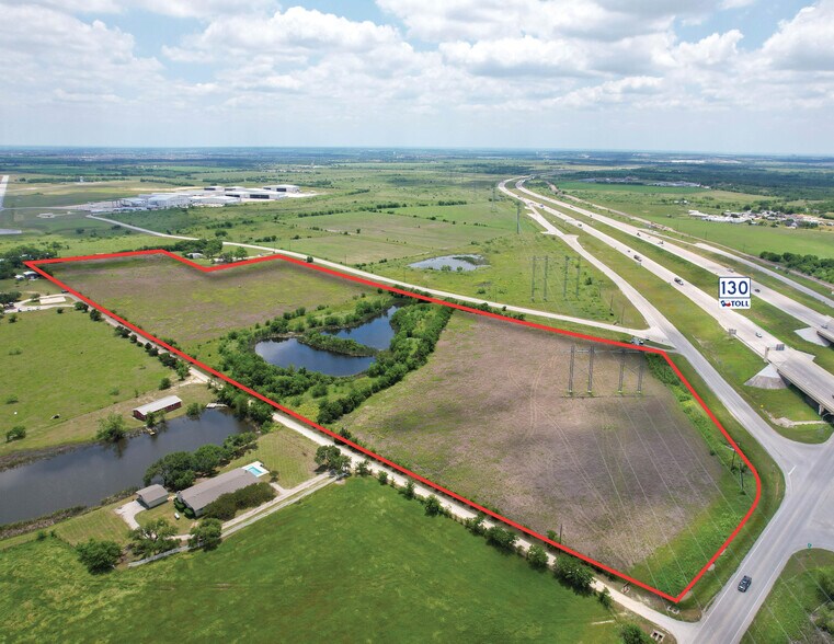 15219 Cameron Rd, Pflugerville, TX à vendre - Photo du bâtiment - Image 1 de 7