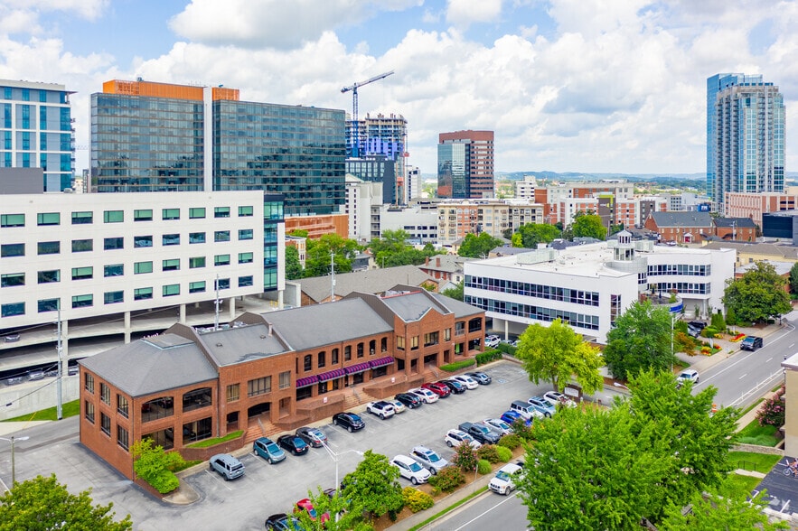 33 Music Sq W, Nashville, TN for lease - Aerial - Image 2 of 13