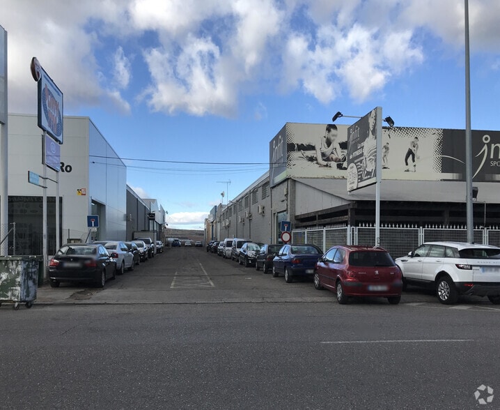 Industrial in Toledo, Toledo for sale - Building Photo - Image 2 of 2