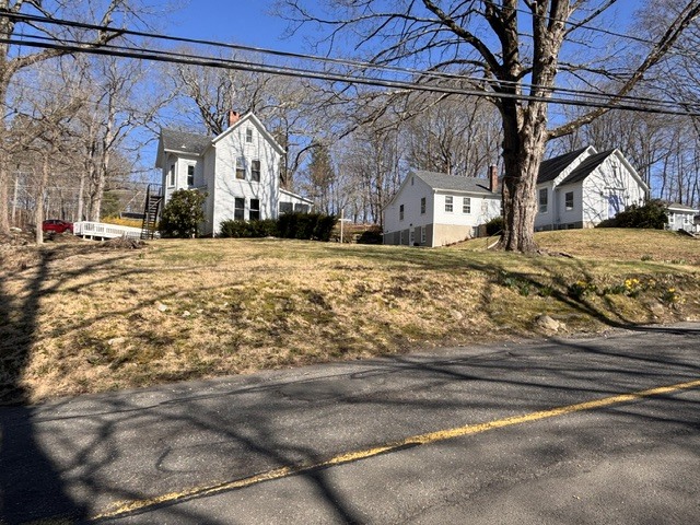38 Portland Ave, Redding, CT à vendre - Photo principale - Image 1 de 5