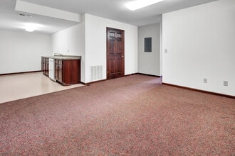 50-68 10th Ave S, Waite Park, MN for lease Interior Photo- Image 2 of 5