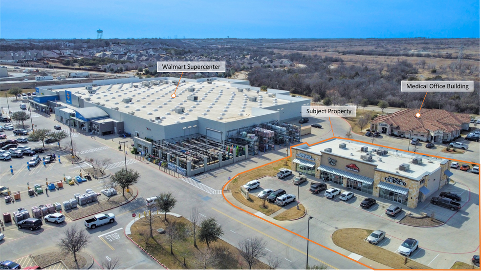 344-350 Mercedes St, Benbrook, TX à louer - Photo du bâtiment - Image 3 de 6