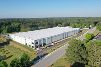 3800 Naturally Fresh Blvd, College Park, GA - AERIAL  map view