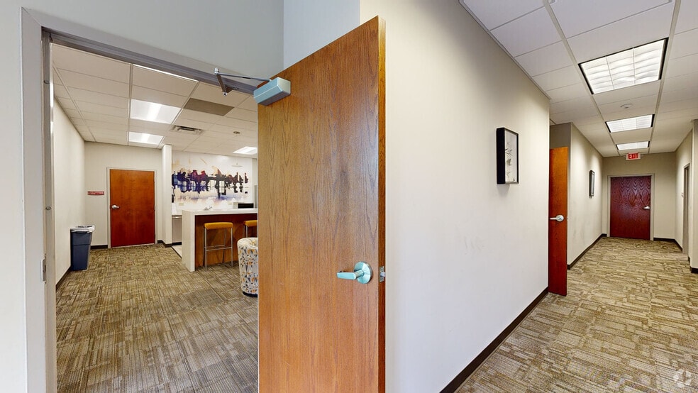 1395 S Marietta Pky SE, Marietta, GA for lease - Matterport 3D Scan - Image 2 of 42