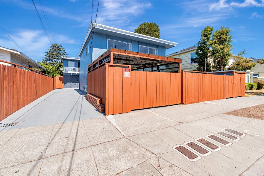 1011-1013 Delaware St, Berkeley, CA à vendre - Photo du bâtiment - Image 1 de 51