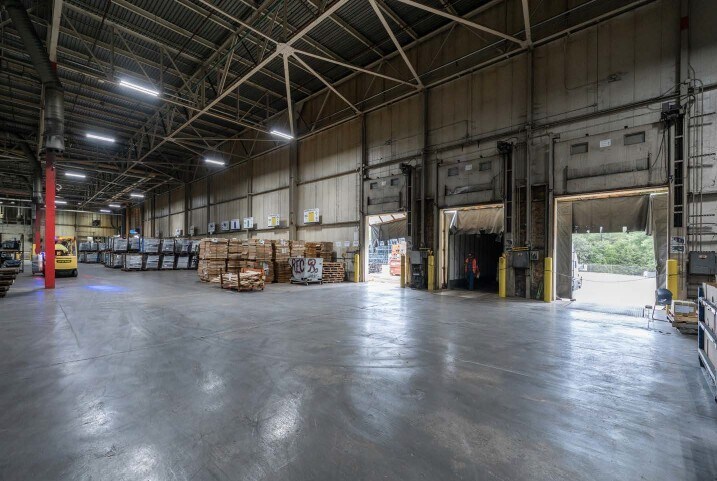 77 Excellence Way, Vonore, TN à vendre - Photo du bâtiment - Image 2 de 9