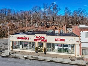 831 Main St, New Rochelle, NY à louer Photo intérieure- Image 2 de 3